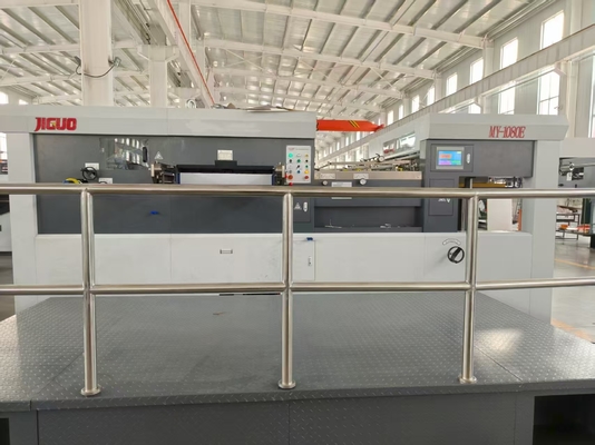 JIGUO MY-1080E Mesin Pemotong Die Otomatis Keakuratan Pemotongan Die ± 0.1mm Berat total 16T